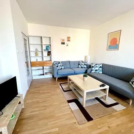 Bright & Spacious 2bd Flat With Balconies - Near Mall Of By Flat Mаnager *