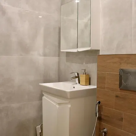 Bright & Spacious 2bd Flat With Balconies - Near Mall Of By Flat Mаnager Apartament Sofia