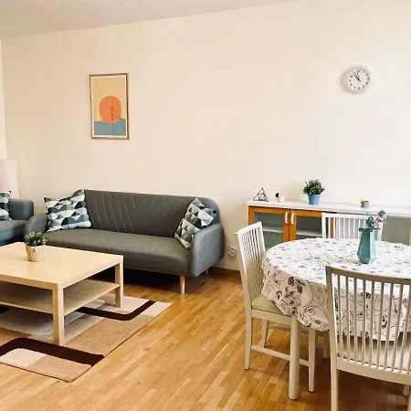 Apartman Bright & Spacious 2bd Flat With Balconies - Near Mall Of By Flat Mаnager