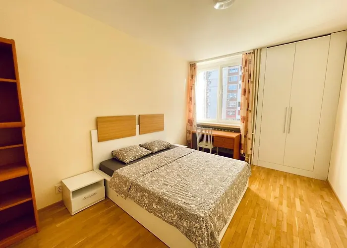 2-bdr Flat Near The Mall, Spacious & Cozy By Flat Mаnager *