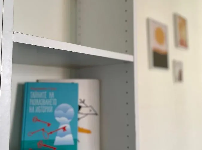 2-bdr Flat Near The Mall, Spacious & Cozy By Flat Mаnager アパート