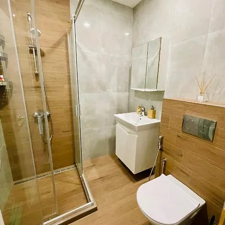 Apartmán Bright & Spacious 2bd Flat With Balconies - Near Mall Of By Flat Mаnager